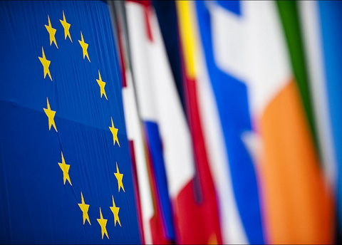 Rechtsfragen einer Digitalwährung für den Euroraum