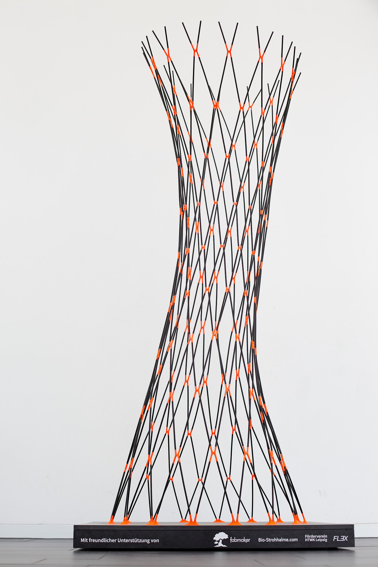 Swayings Straws Swayings Straws