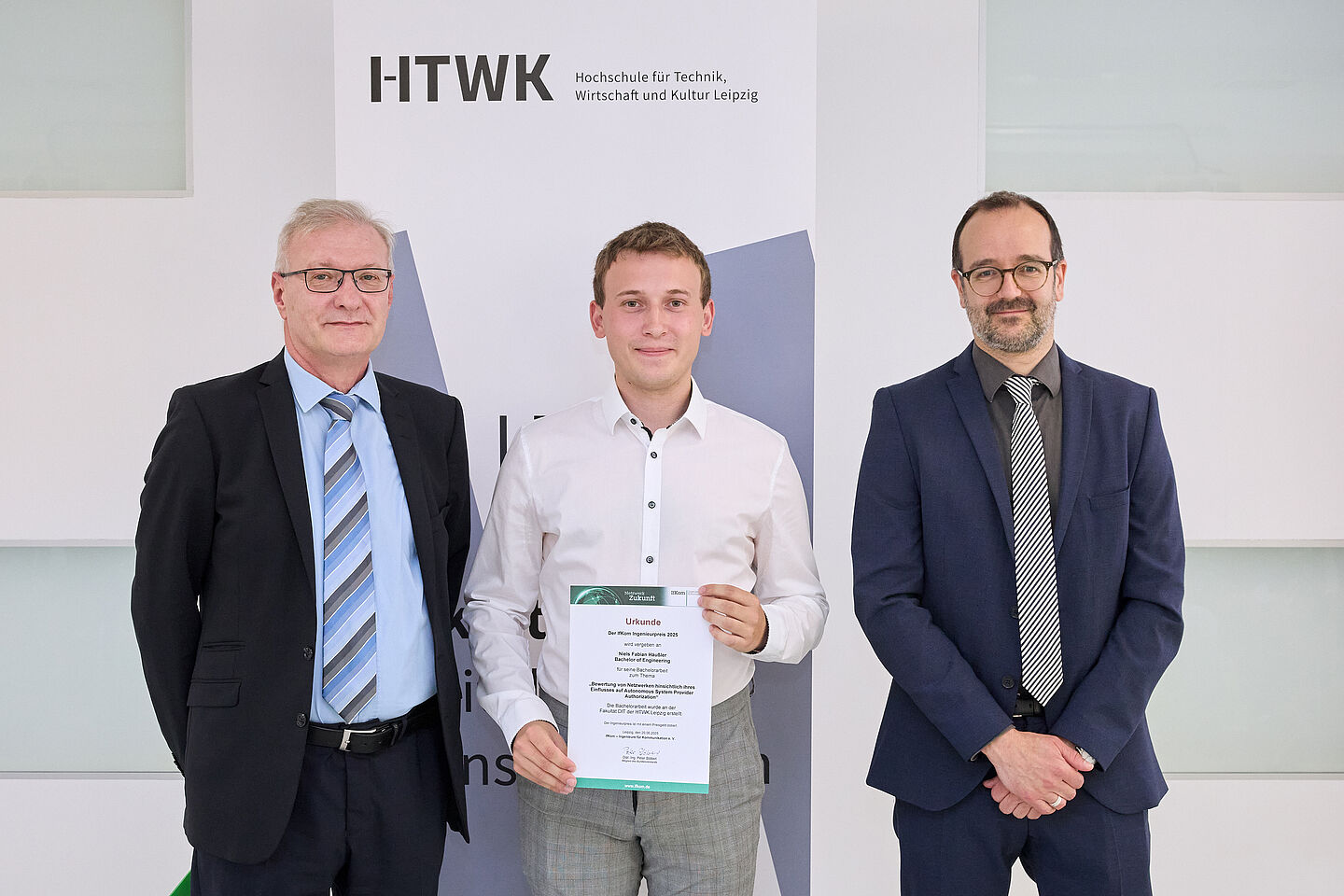 Student erhält Hochschulpreis des IfKom e.V.